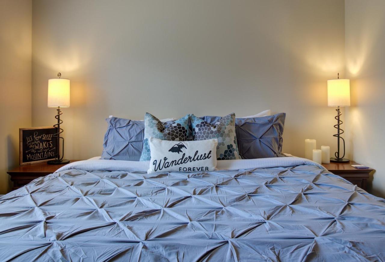 Misty Mountain- Premium 2 Bedroom Mountain View Canmore Exterior foto