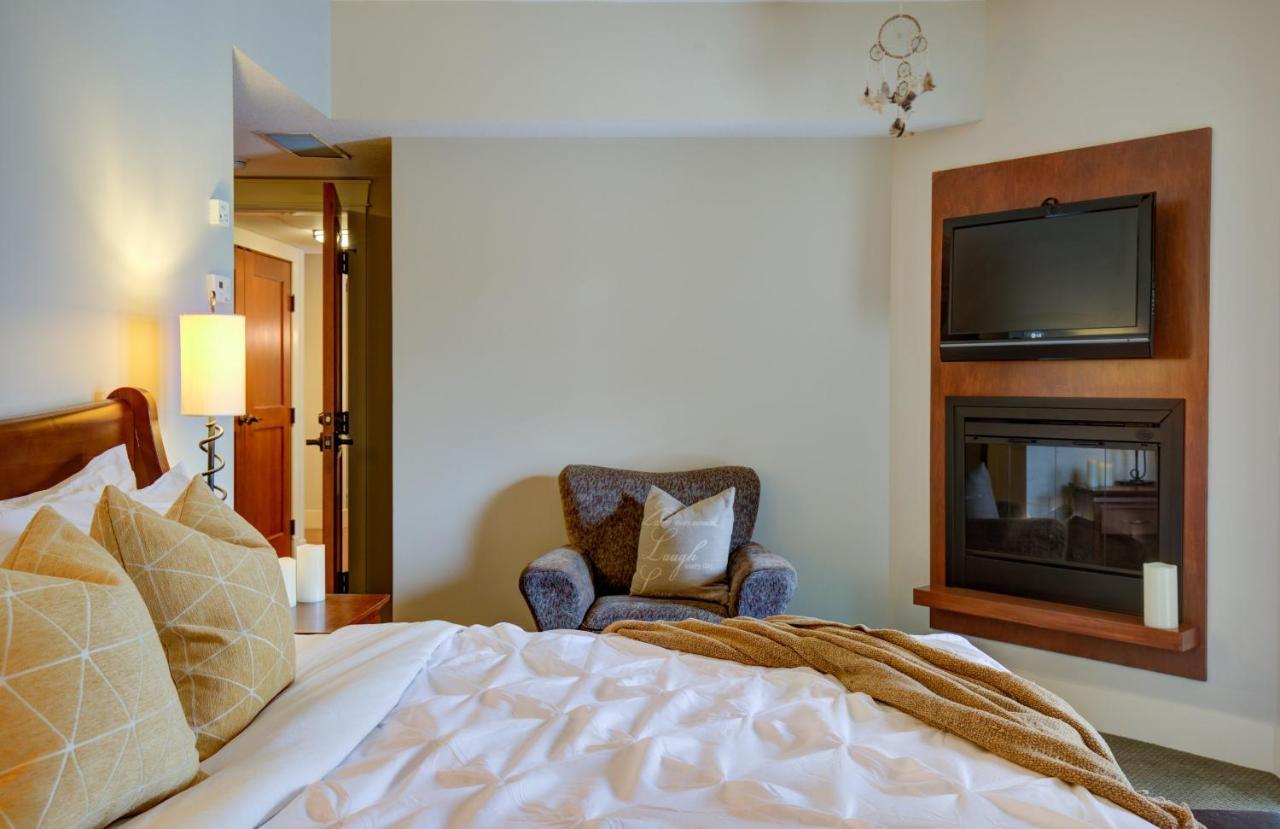 Misty Mountain- Premium 2 Bedroom Mountain View Canmore Exterior foto