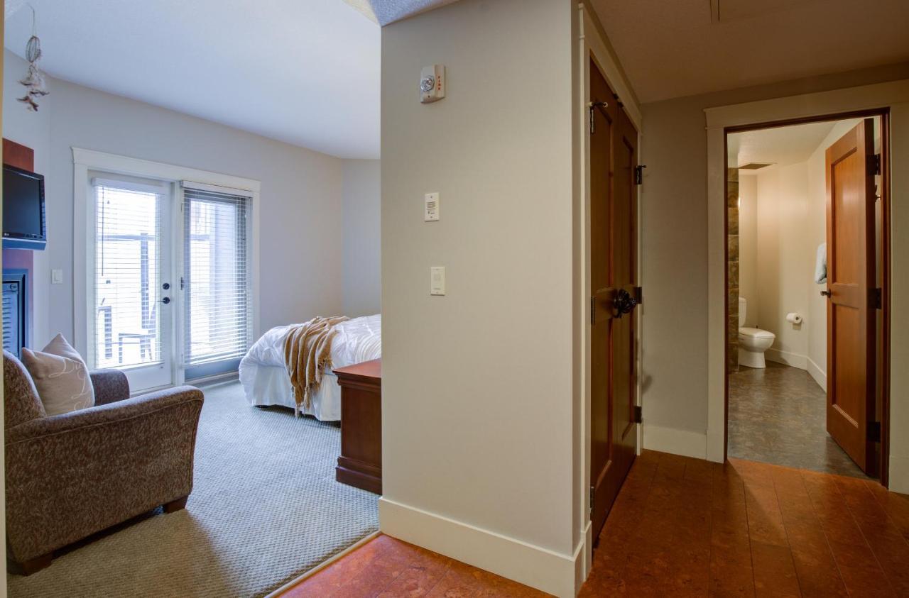 Misty Mountain- Premium 2 Bedroom Mountain View Canmore Exterior foto